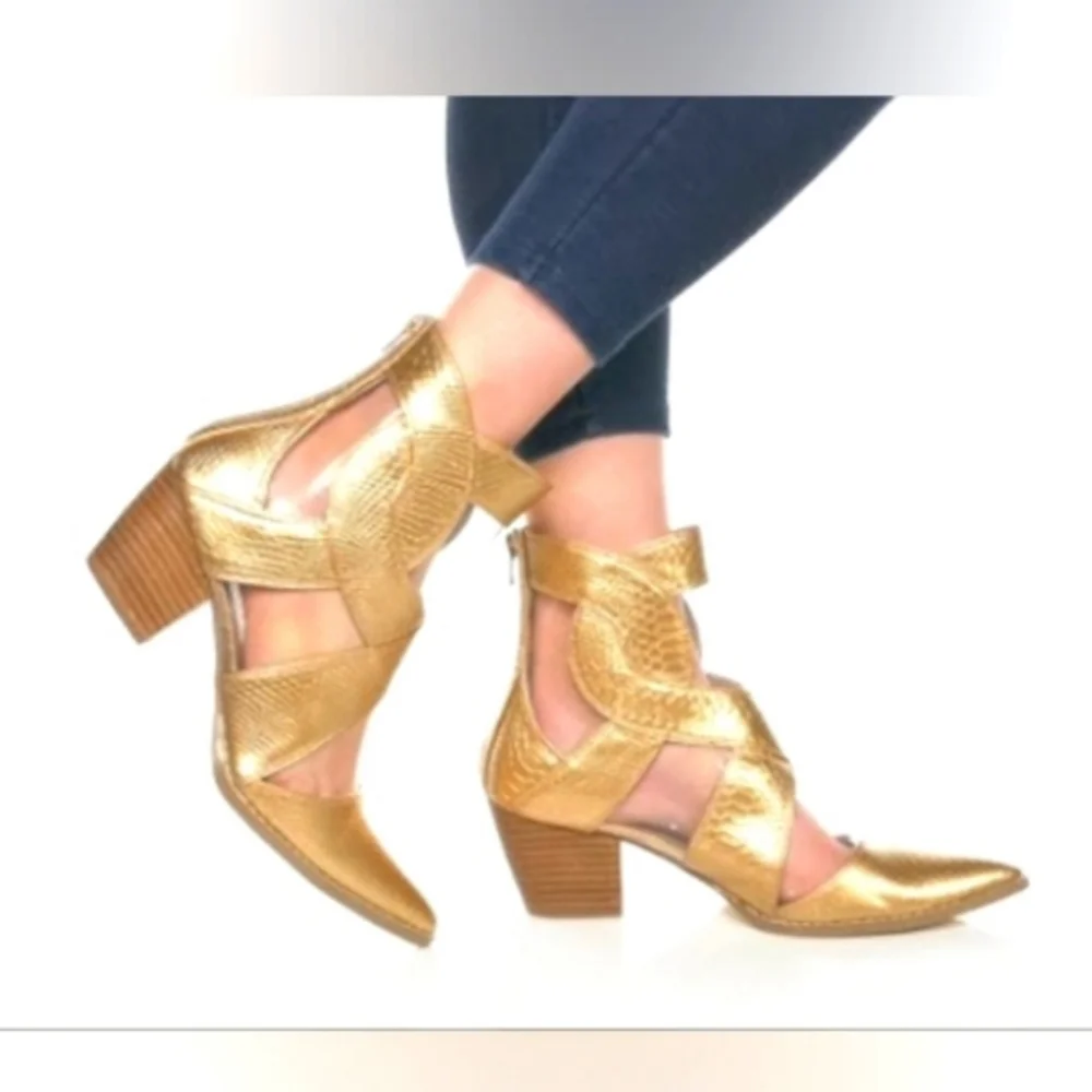 NWT Boho Golden Bronze Snake Formal Boots